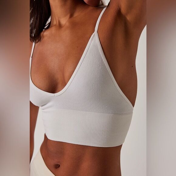 NWOT Free People "Ali" Low Back Seamless Bra in White Sz XS/SM - Picture 4 of 9